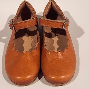 Petit Nord Scalloped Mary Jane Shoes Size 31 EU | Classic Style